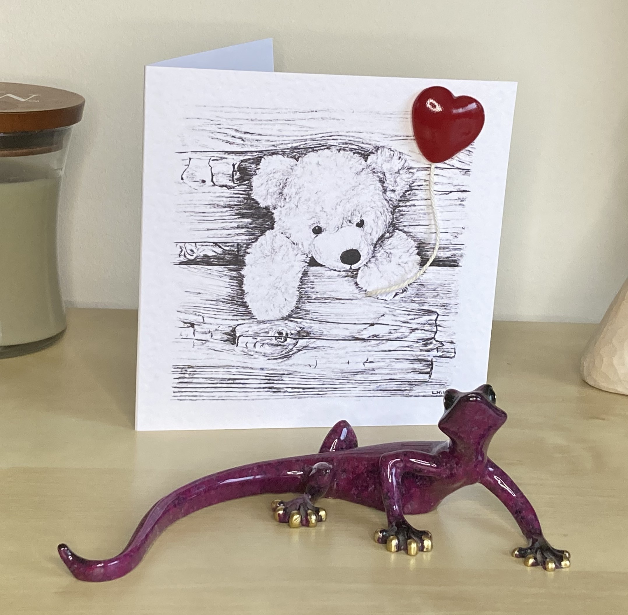 Teddy 15cm greetings card with 3D red heart balloon