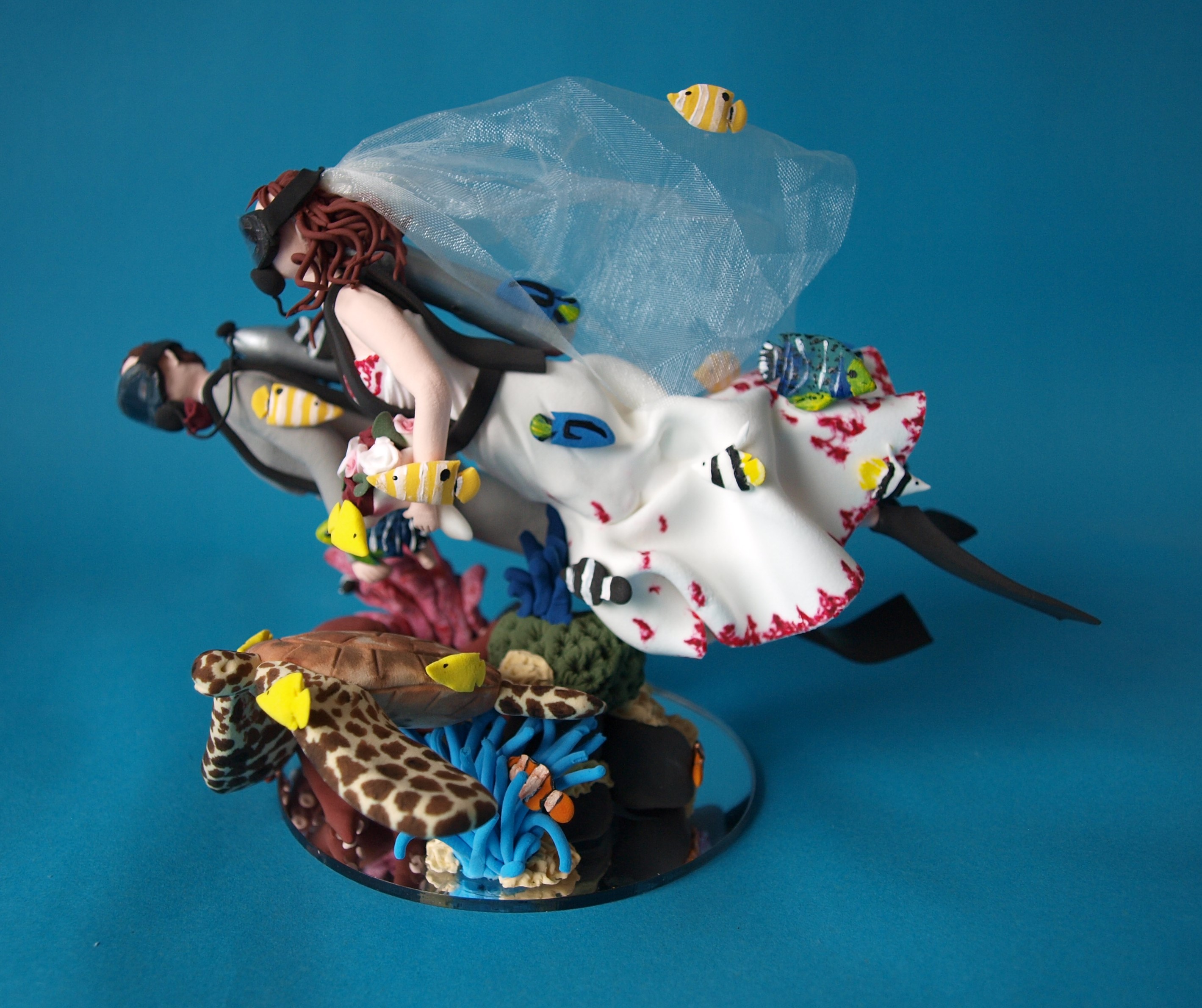 Scuba Diving Bride and groom with sea turtle wedding cake topper by Louisa Hill