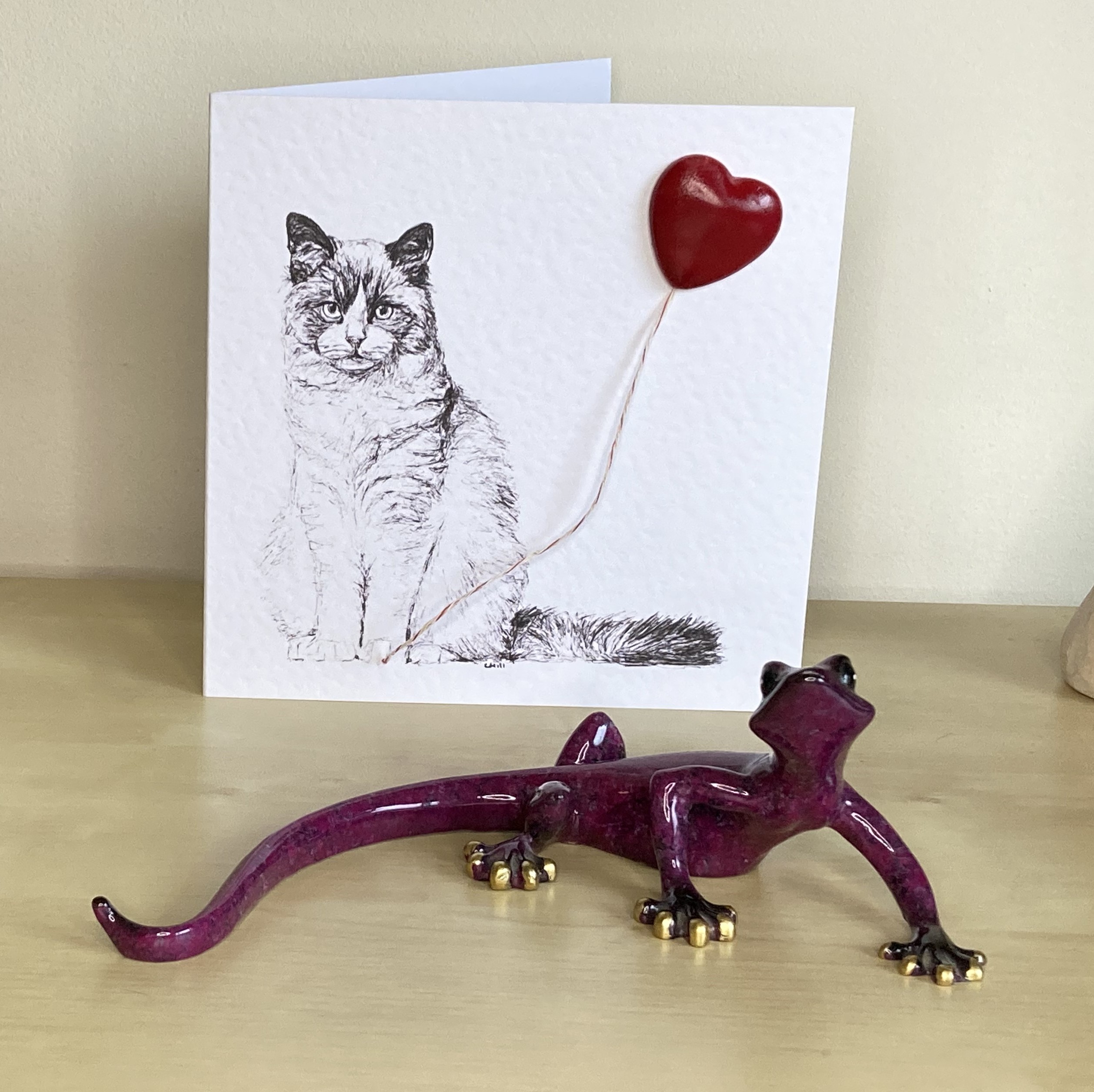 Ragdoll 15cm greetings card with 3D red heart balloon